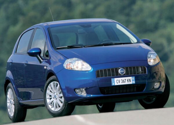 11d9fb310381b36c542c0f07e5c93ca4.jpg FIAT PUNTO GRANDE 05-08 LAMPY REFLEKTORY PRZÓD L+P